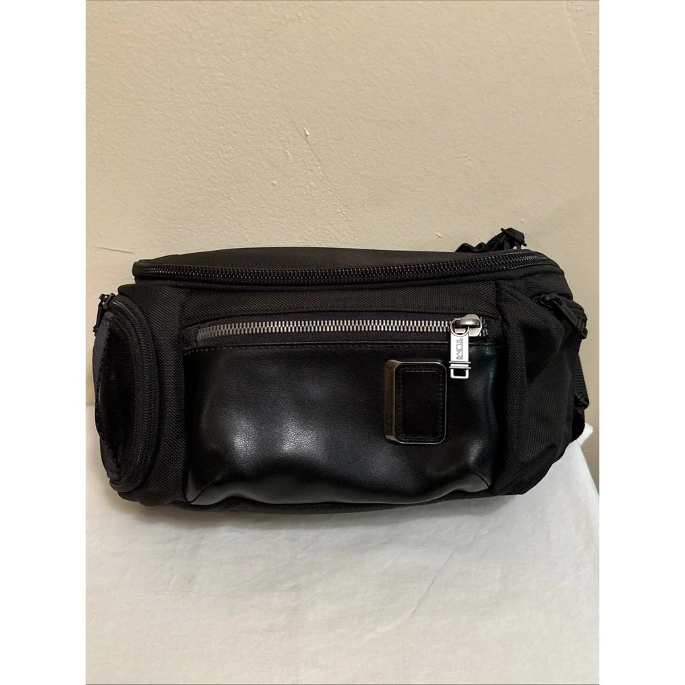 Tumi Alpha Bravo Kelley Chest Sling Bag Black Ballistic Nylon 232399D